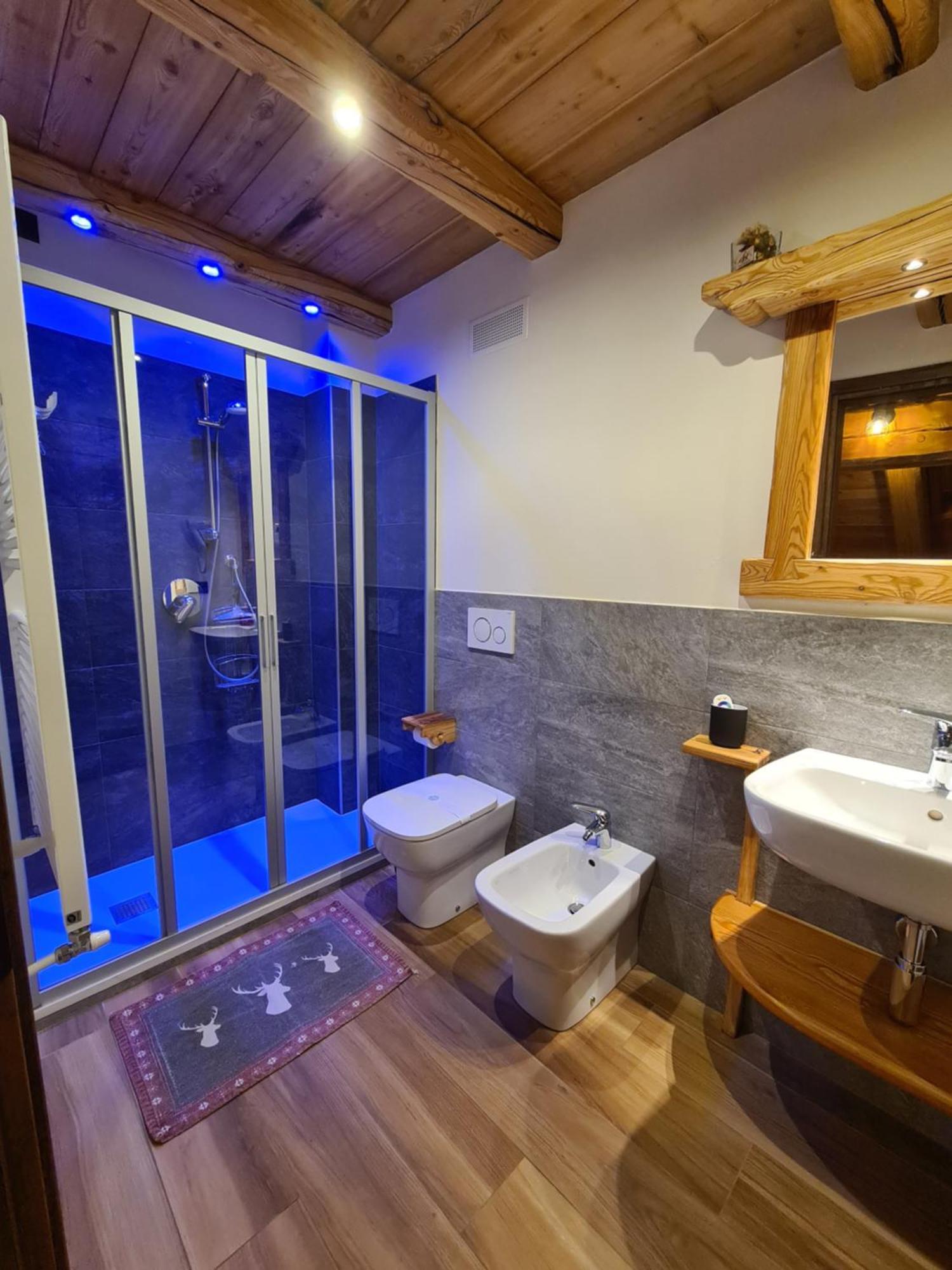 La Maison. Il Nido Dell'Aquila Bardonecchia Exteriér fotografie