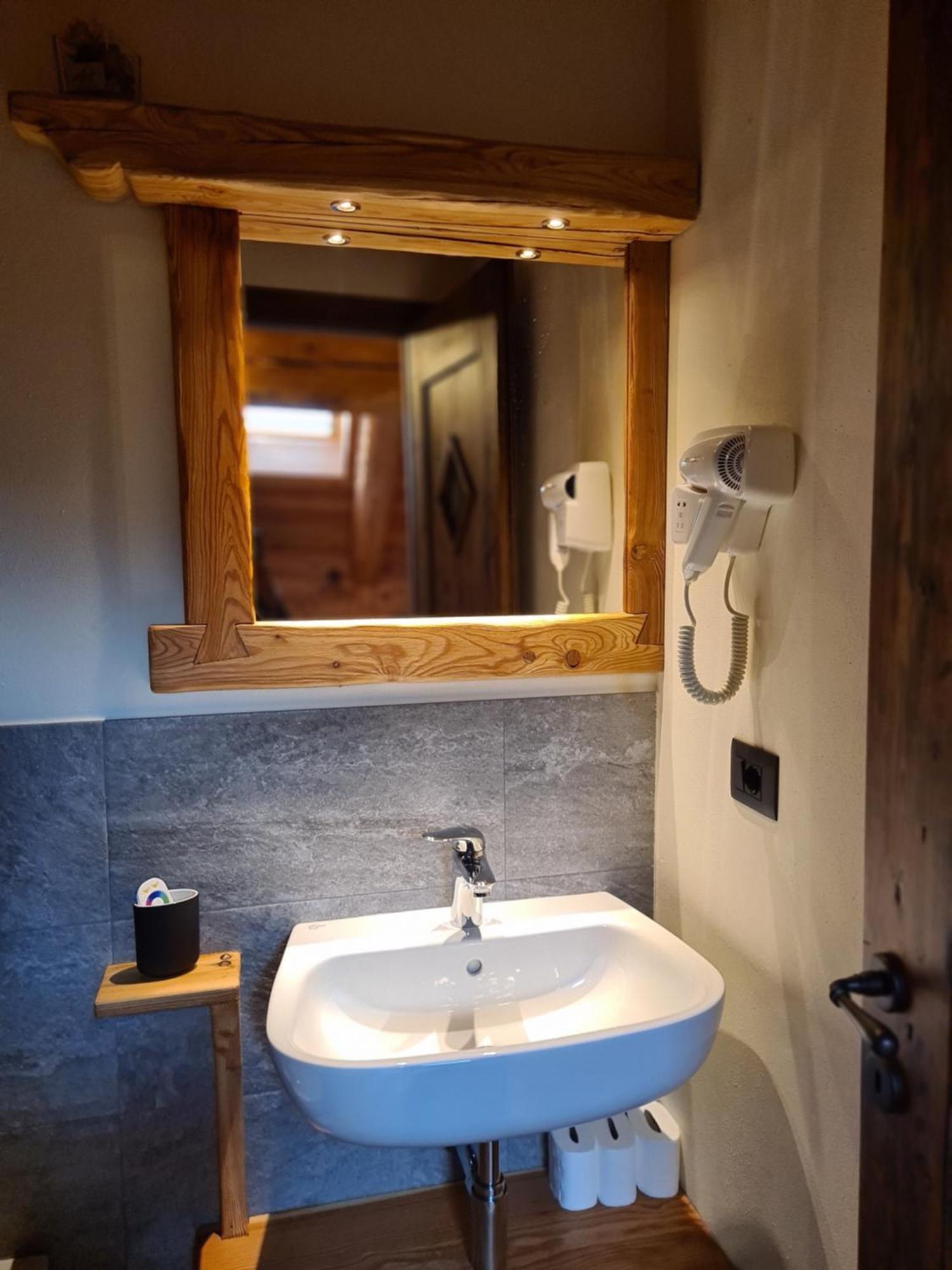La Maison. Il Nido Dell'Aquila Bardonecchia Exteriér fotografie